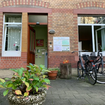 Eingang zur Praxis in Frankfurt-Sachsenhausen